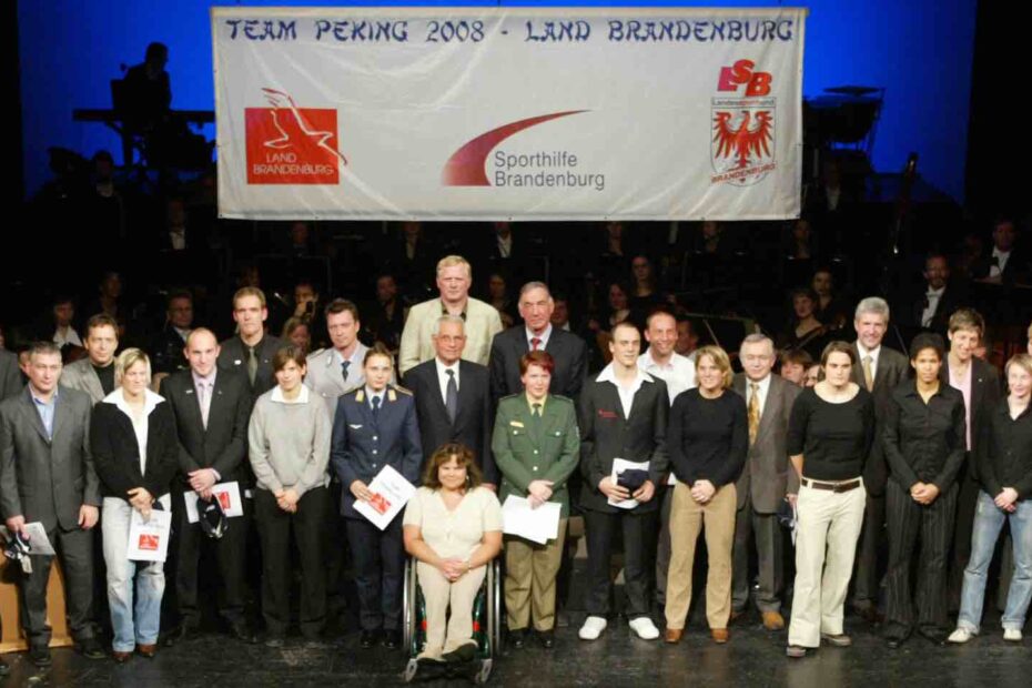 TEAM PEKING – LAND BRANDENBURG